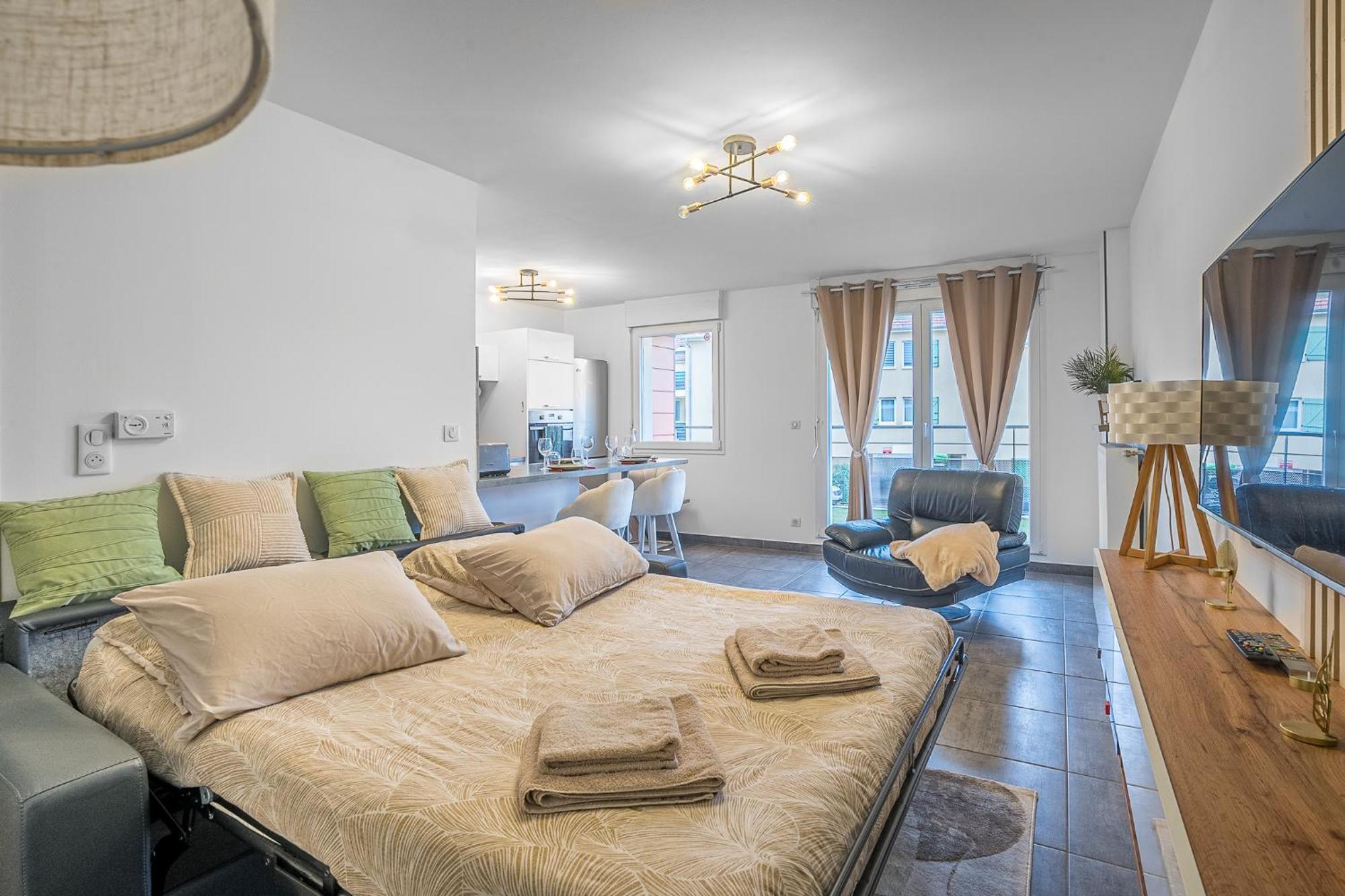 Spacieux - 4 Pers' - Balcon - 2 Lits - Parking Вуаппи Экстерьер фото